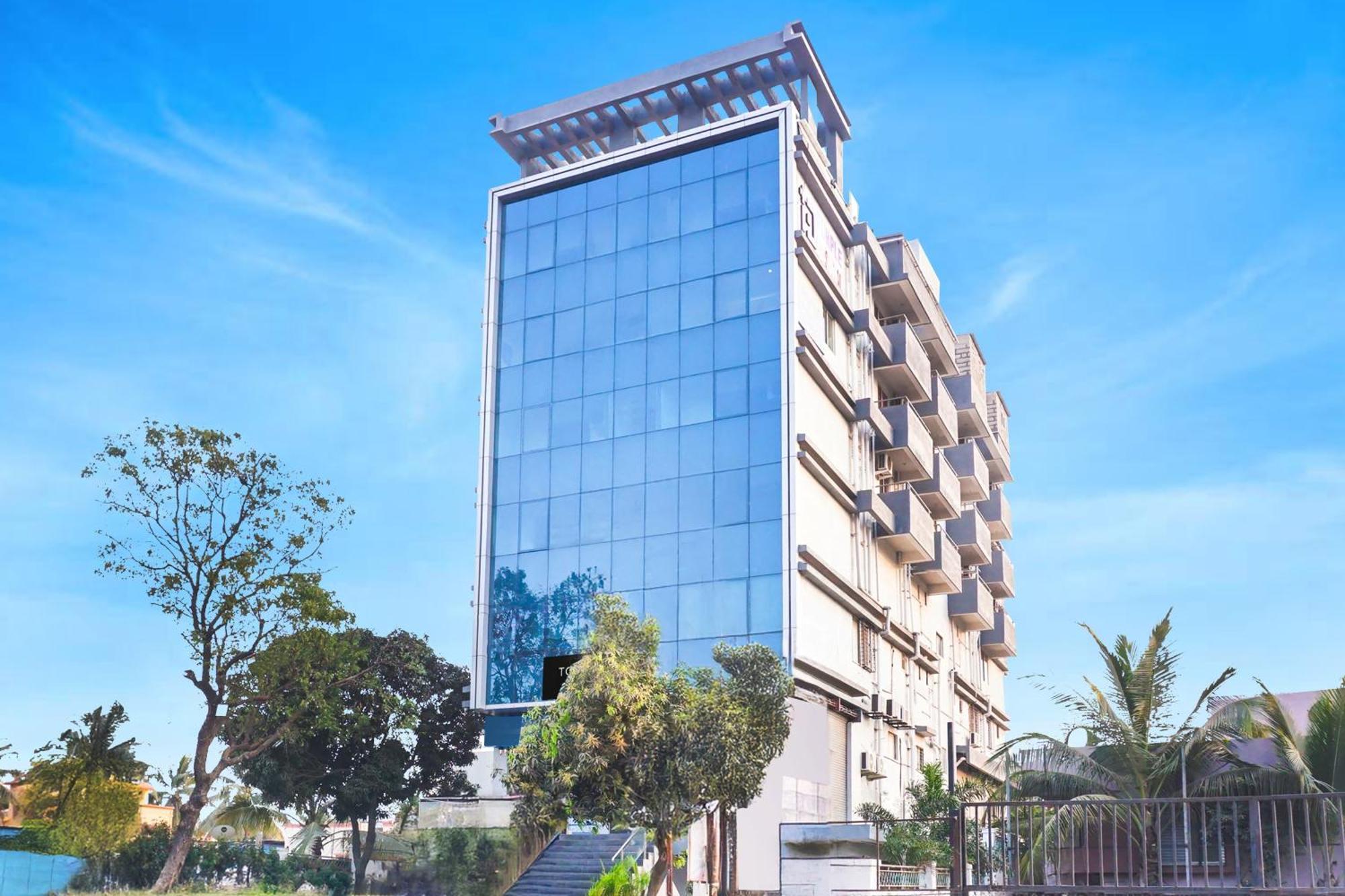 Super Townhouse Lohegaon Near Pune Airport Formerly Landmark Regency Lohogaon Exteriör bild