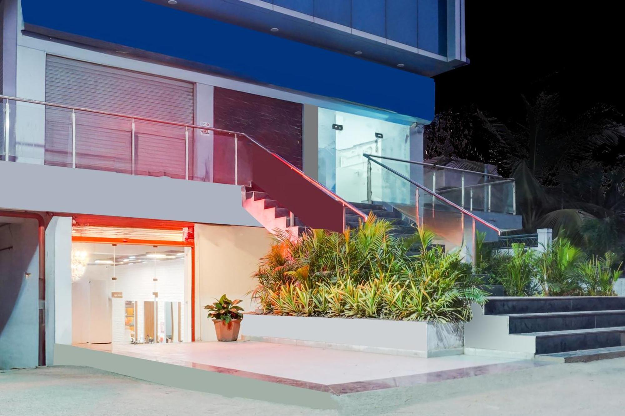 Super Townhouse Lohegaon Near Pune Airport Formerly Landmark Regency Lohogaon Exteriör bild